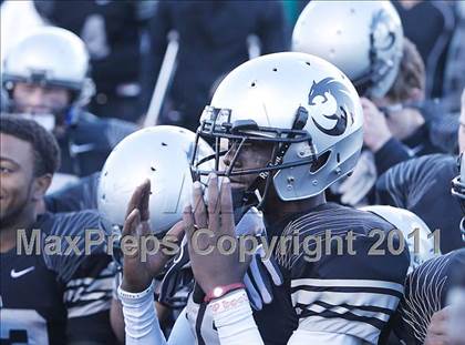Thumbnail 3 in Carroll vs. Guyer (5A Region 1 Division 2 Final) photogallery.