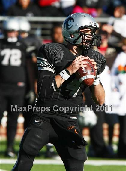 Thumbnail 2 in Carroll vs. Guyer (5A Region 1 Division 2 Final) photogallery.