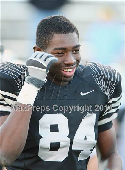 Thumbnail 2 in Carroll vs. Guyer (5A Region 1 Division 2 Final) photogallery.
