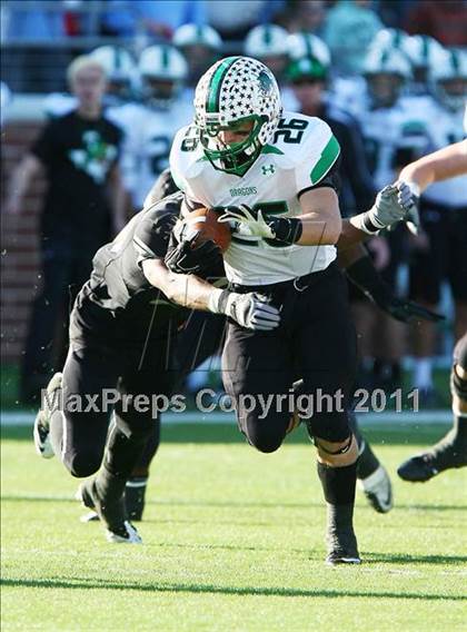 Thumbnail 1 in Carroll vs. Guyer (5A Region 1 Division 2 Final) photogallery.