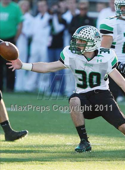 Thumbnail 2 in Carroll vs. Guyer (5A Region 1 Division 2 Final) photogallery.