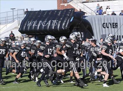 Thumbnail 3 in Carroll vs. Guyer (5A Region 1 Division 2 Final) photogallery.