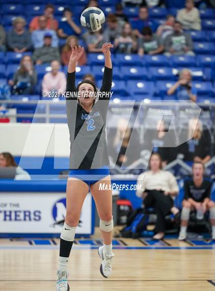 Thumbnail 3 in Gunter vs Boyd UIL 3A Region II Semi-Final photogallery.