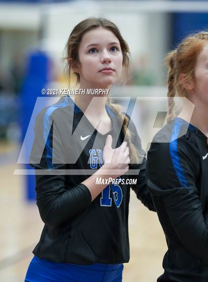 Thumbnail 2 in Gunter vs Boyd UIL 3A Region II Semi-Final photogallery.