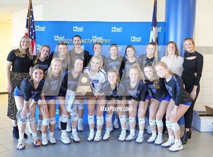 Thumbnail 2 in Gunter vs Boyd UIL 3A Region II Semi-Final photogallery.