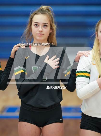 Thumbnail 3 in Gunter vs Boyd UIL 3A Region II Semi-Final photogallery.