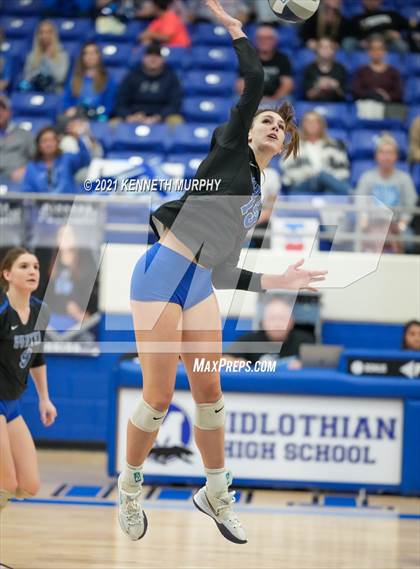 Thumbnail 3 in Gunter vs Boyd UIL 3A Region II Semi-Final photogallery.