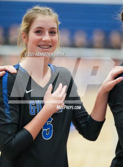 Thumbnail 3 in Gunter vs Boyd UIL 3A Region II Semi-Final photogallery.