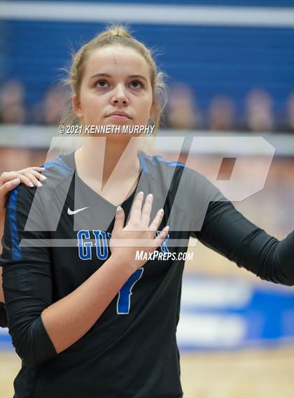 Thumbnail 1 in Gunter vs Boyd UIL 3A Region II Semi-Final photogallery.