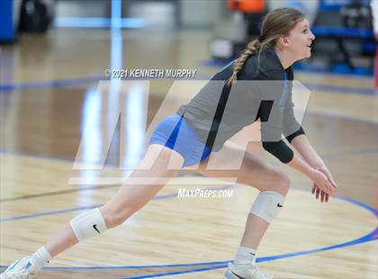 Thumbnail 2 in Gunter vs Boyd UIL 3A Region II Semi-Final photogallery.