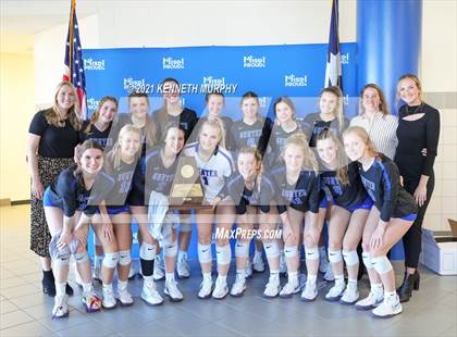 Thumbnail 1 in Gunter vs Boyd UIL 3A Region II Semi-Final photogallery.