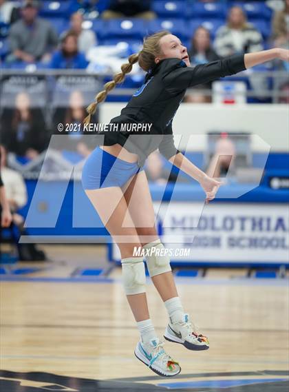 Thumbnail 3 in Gunter vs Boyd UIL 3A Region II Semi-Final photogallery.