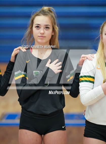 Thumbnail 1 in Gunter vs Boyd UIL 3A Region II Semi-Final photogallery.
