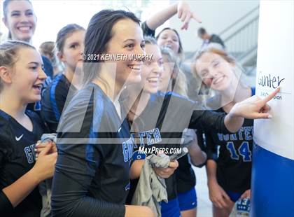 Thumbnail 1 in Gunter vs Boyd UIL 3A Region II Semi-Final photogallery.