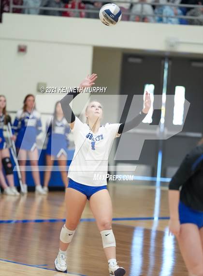 Thumbnail 3 in Gunter vs Boyd UIL 3A Region II Semi-Final photogallery.