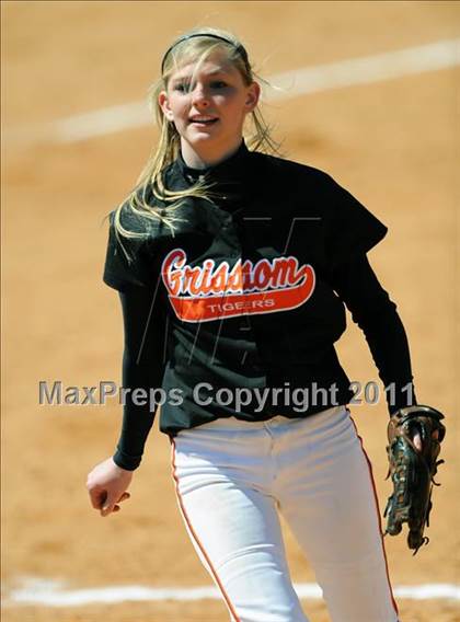 Thumbnail 2 in Grissom [Virgil I.] vs. Holtville (Bob Jones Tournament) photogallery.