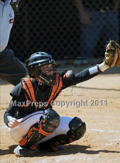 Thumbnail 1 in Grissom [Virgil I.] vs. Holtville (Bob Jones Tournament) photogallery.
