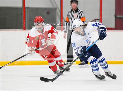 Thumbnail 3 in Portledge vs. Lawrenceville School photogallery.