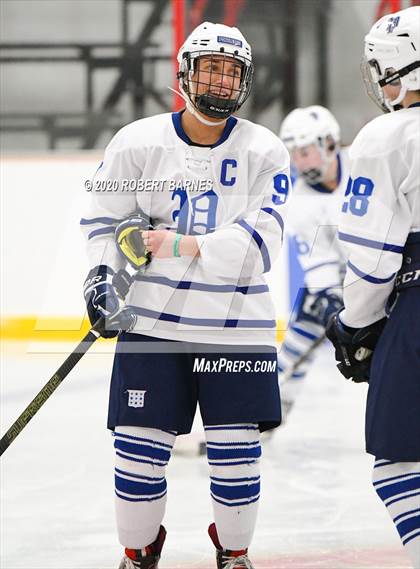 Thumbnail 3 in Portledge vs. Lawrenceville School photogallery.