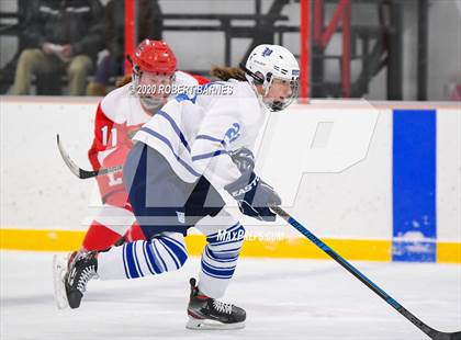 Thumbnail 1 in Portledge vs. Lawrenceville School photogallery.