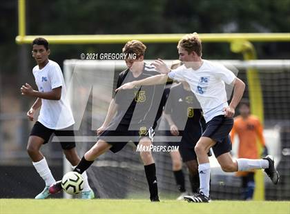 Thumbnail 2 in Enloe vs. Panther Creek photogallery.