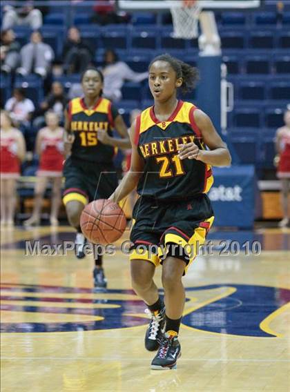 Thumbnail 2 in Carondelet vs. Berkeley (MLK Classic) photogallery.