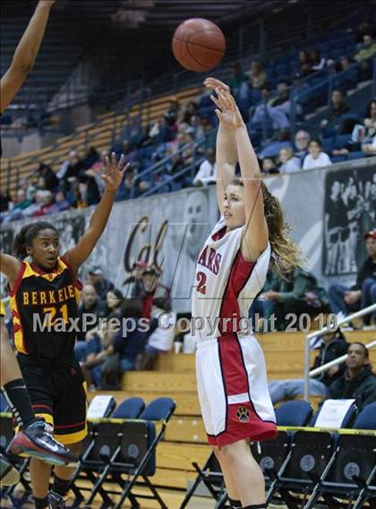 Thumbnail 3 in Carondelet vs. Berkeley (MLK Classic) photogallery.