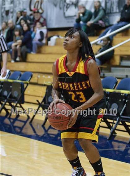 Thumbnail 3 in Carondelet vs. Berkeley (MLK Classic) photogallery.