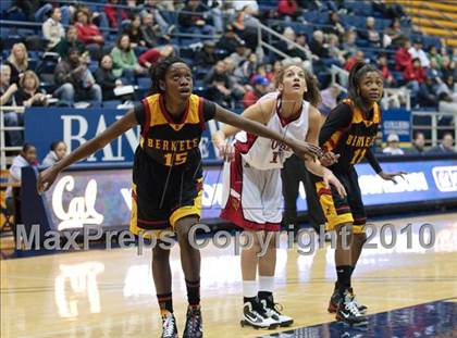 Thumbnail 2 in Carondelet vs. Berkeley (MLK Classic) photogallery.