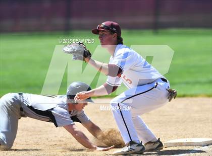 Thumbnail 1 in Richards @ Brother Rice (IHSA Class 4A Regional Final) photogallery.