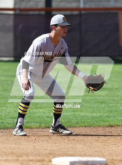 Thumbnail 2 in Richards @ Brother Rice (IHSA Class 4A Regional Final) photogallery.