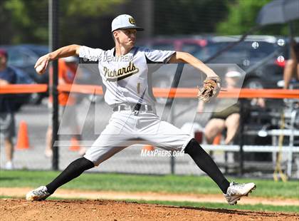 Thumbnail 1 in Richards @ Brother Rice (IHSA Class 4A Regional Final) photogallery.