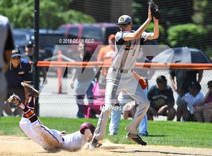 Thumbnail 1 in Richards @ Brother Rice (IHSA Class 4A Regional Final) photogallery.
