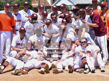 Thumbnail 3 in Richards @ Brother Rice (IHSA Class 4A Regional Final) photogallery.