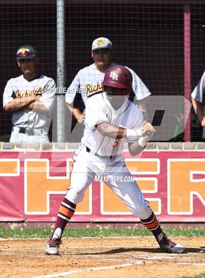 Thumbnail 3 in Richards @ Brother Rice (IHSA Class 4A Regional Final) photogallery.