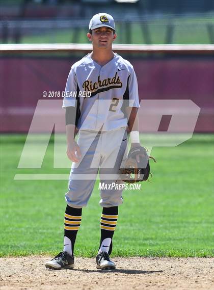 Thumbnail 2 in Richards @ Brother Rice (IHSA Class 4A Regional Final) photogallery.