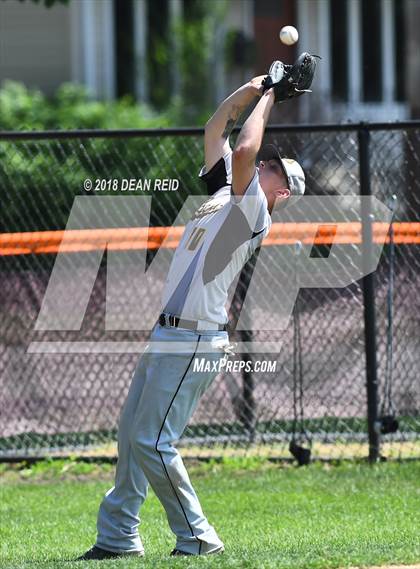 Thumbnail 2 in Richards @ Brother Rice (IHSA Class 4A Regional Final) photogallery.