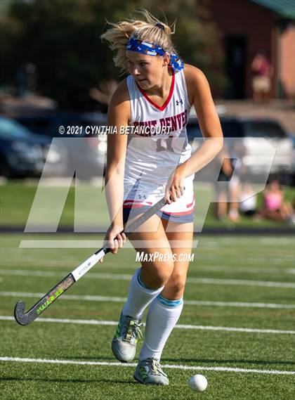 Thumbnail 3 in Kent Denver vs St. Mary's Academy photogallery.