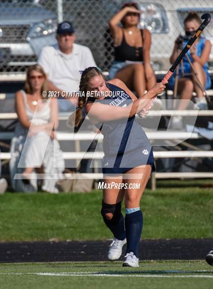 Thumbnail 3 in Kent Denver vs St. Mary's Academy photogallery.
