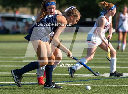 Thumbnail 2 in Kent Denver vs St. Mary's Academy photogallery.