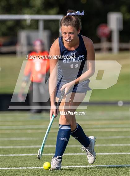 Thumbnail 2 in Kent Denver vs St. Mary's Academy photogallery.