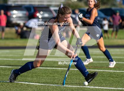 Thumbnail 3 in Kent Denver vs St. Mary's Academy photogallery.
