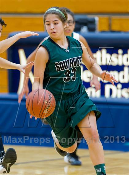 Thumbnail 2 in Holmes vs Southwest photogallery.