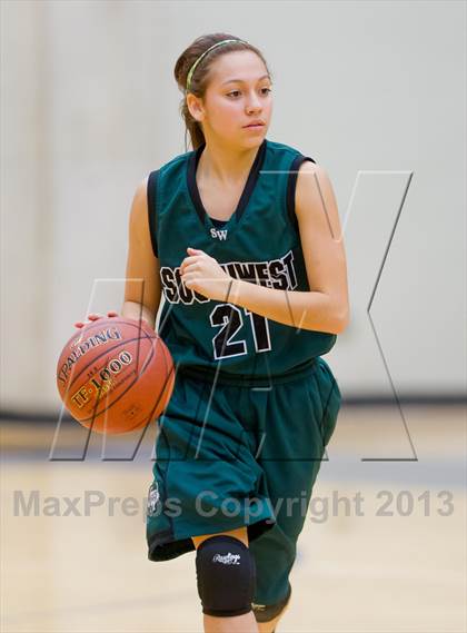 Thumbnail 1 in Holmes vs Southwest photogallery.