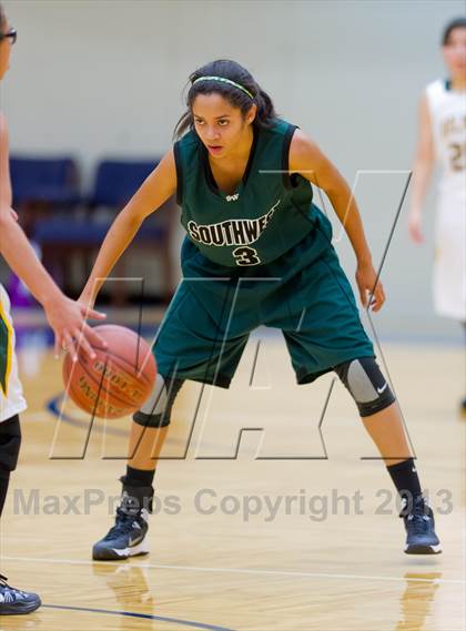 Thumbnail 2 in Holmes vs Southwest photogallery.