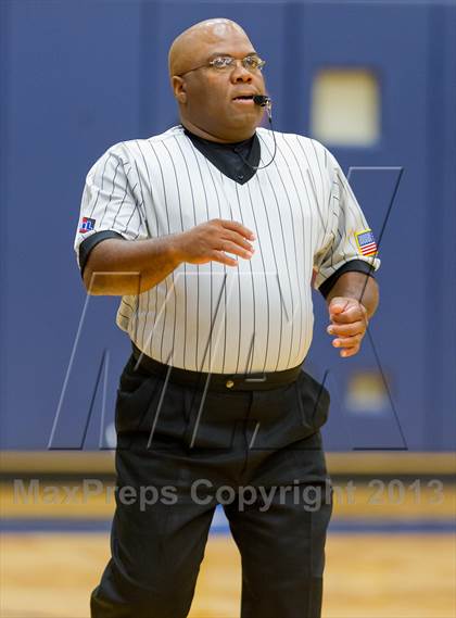 Thumbnail 3 in Holmes vs Southwest photogallery.