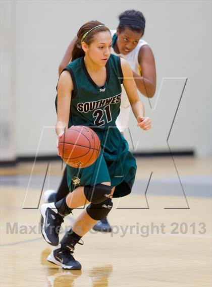 Thumbnail 2 in Holmes vs Southwest photogallery.