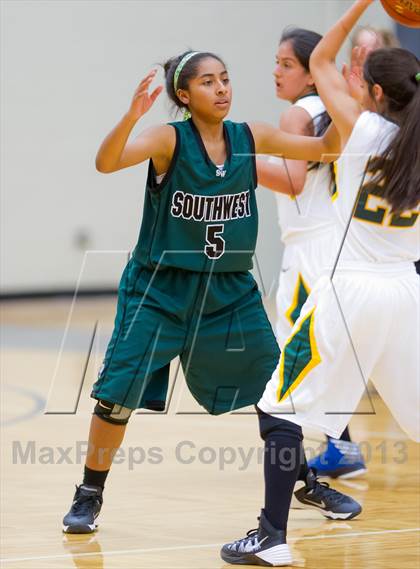 Thumbnail 3 in Holmes vs Southwest photogallery.