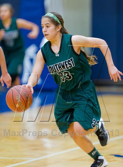Thumbnail 1 in Holmes vs Southwest photogallery.
