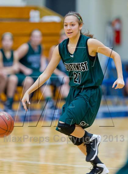 Thumbnail 1 in Holmes vs Southwest photogallery.